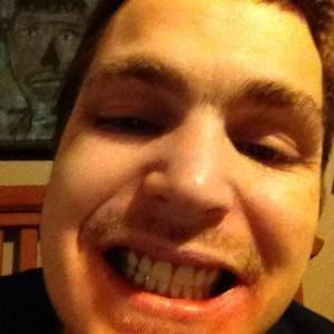 Meet your Posher, Charles chas